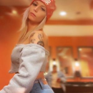 Meet your Posher, Jaclyn